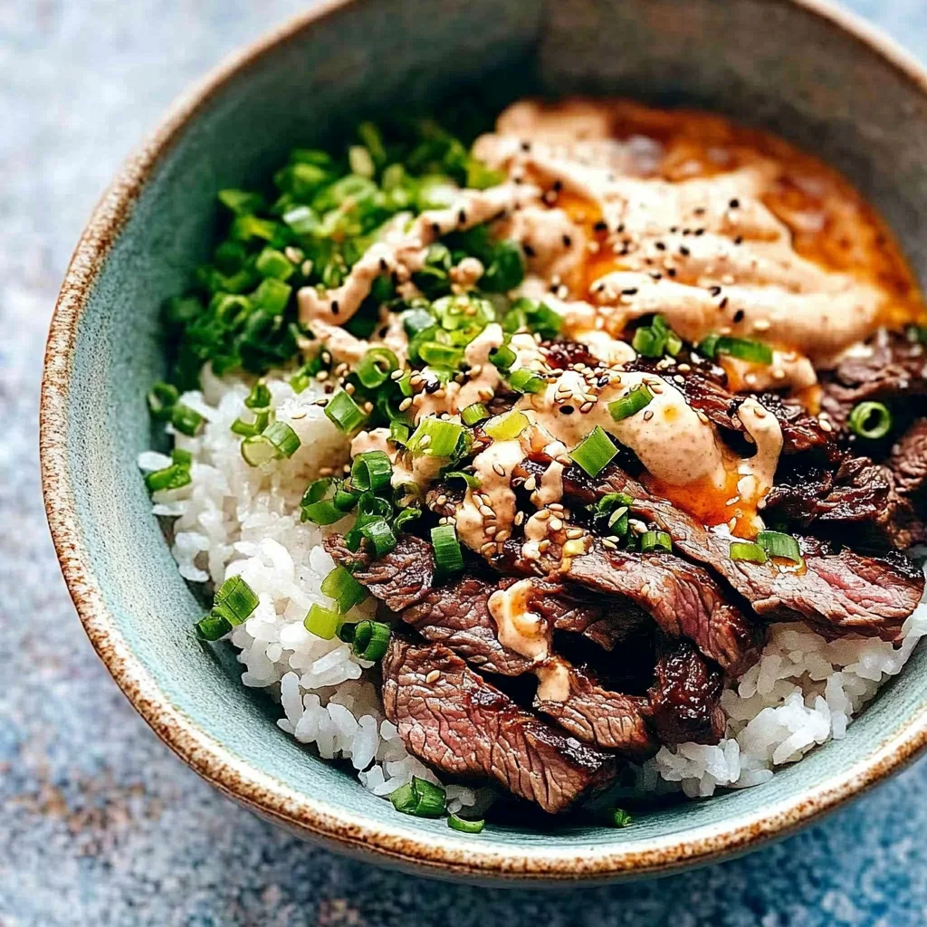 Korean BBQ Steak Rice Bowls with Spicy Cream Sauce: Irres…
